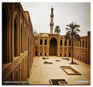 البيمارستان العضدي في بغداد